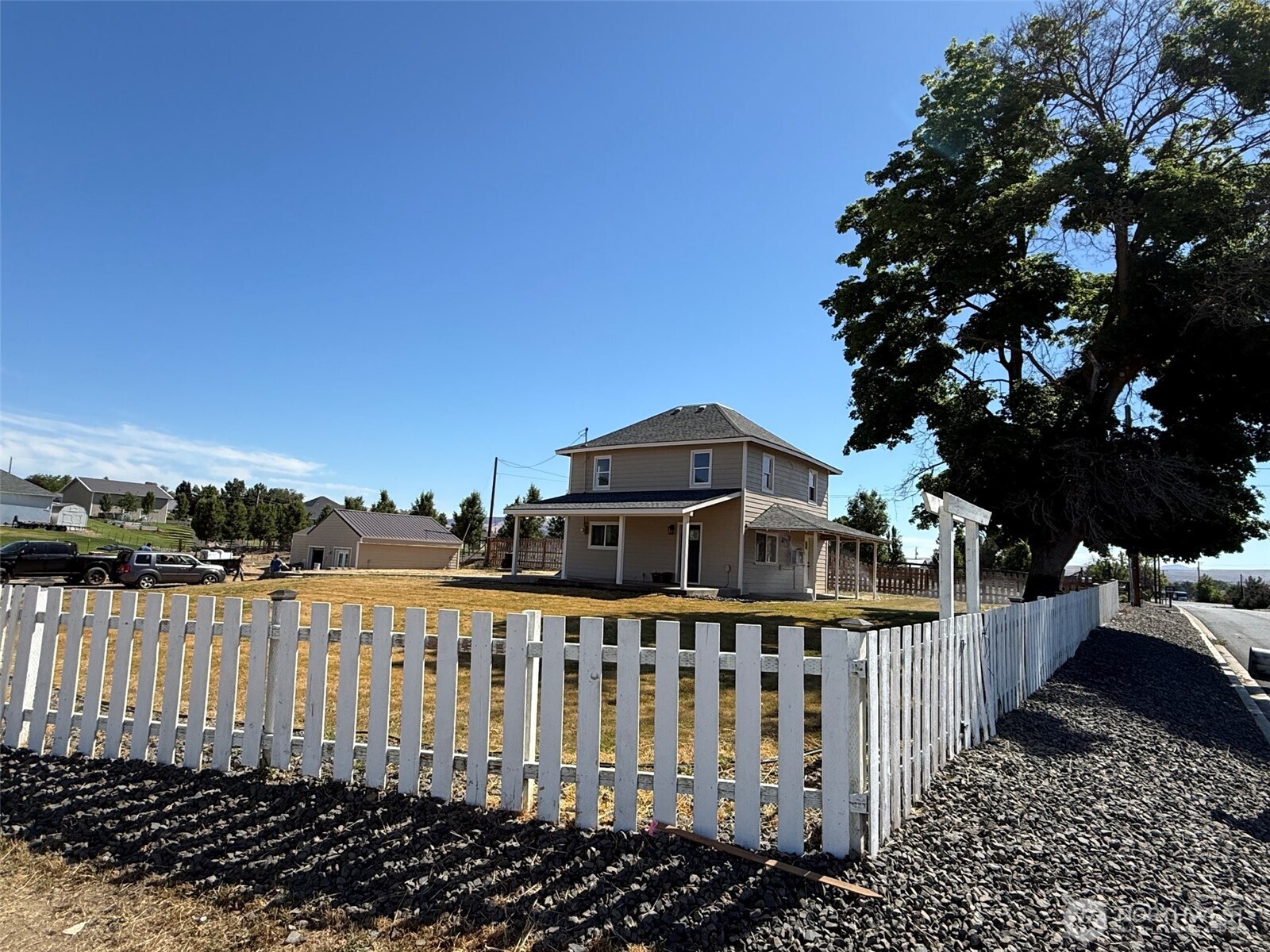 990 Lancaster Road Property Photo 1