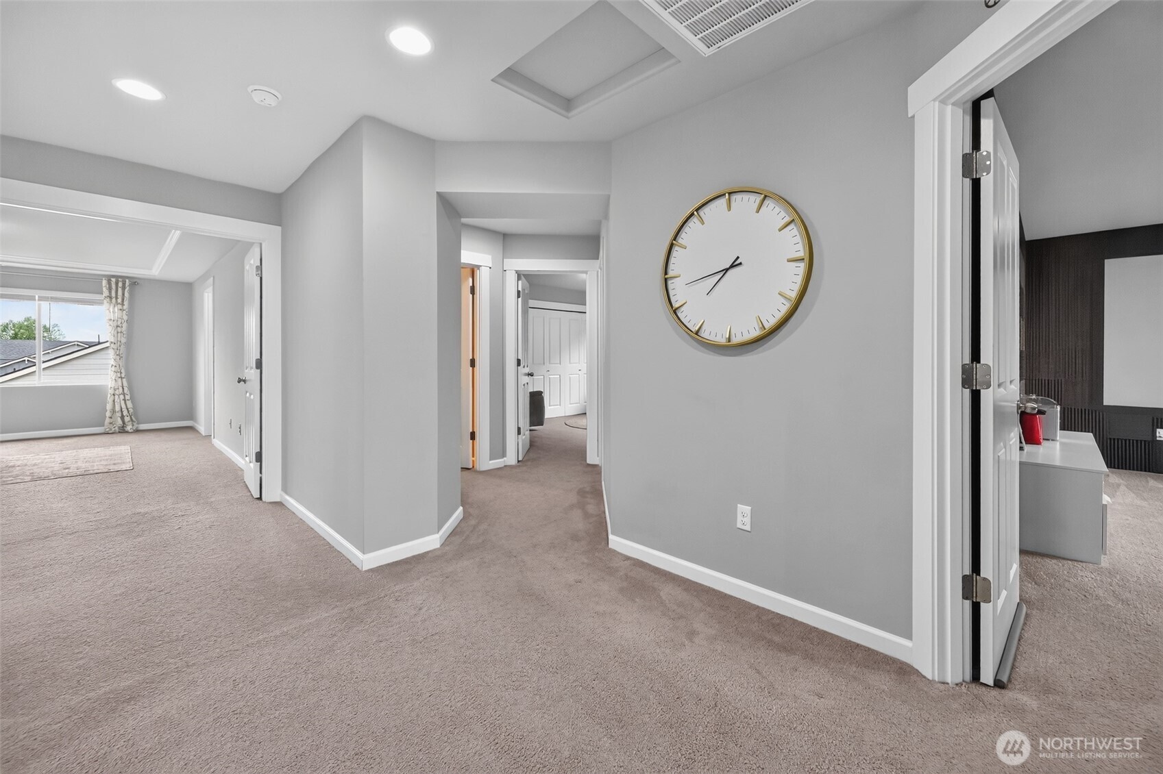 2848 84th Drive Property Photo 17
