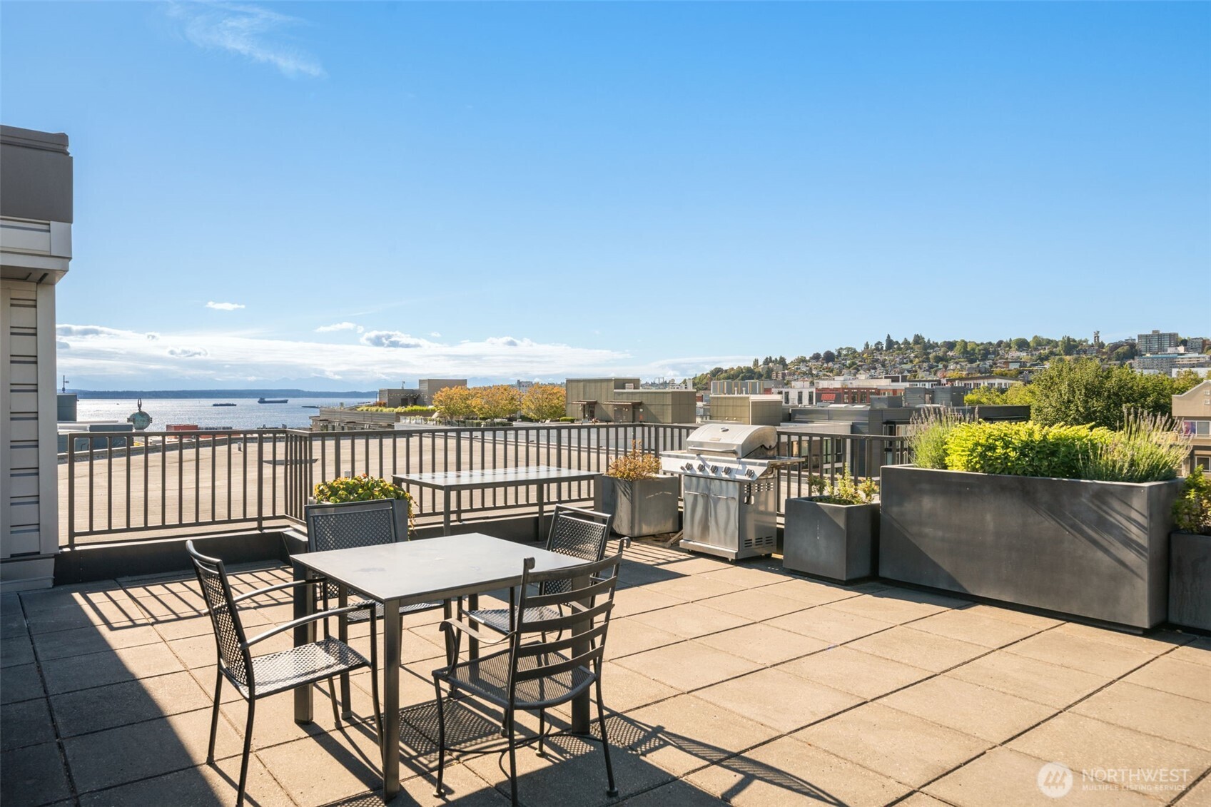 159 Denny Way 411 Property Photo 15