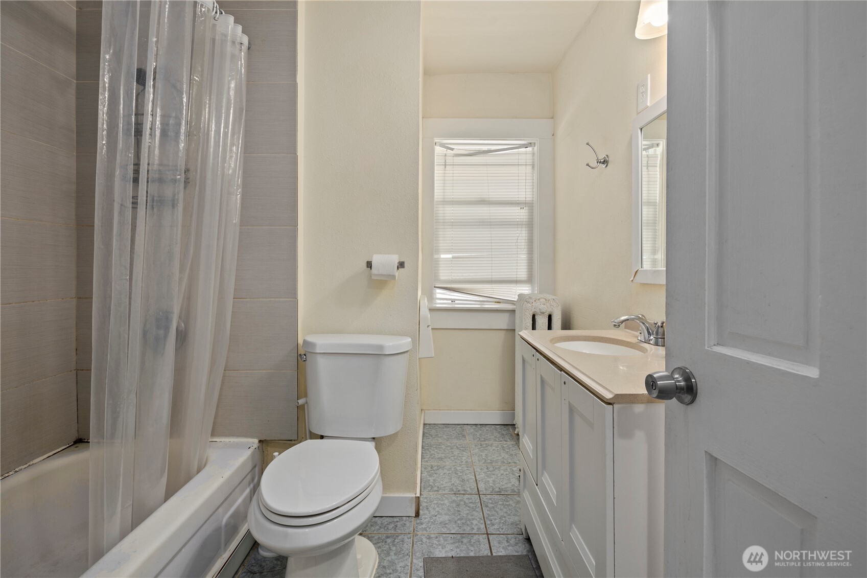 4714 17th Avenue Property Photo 23