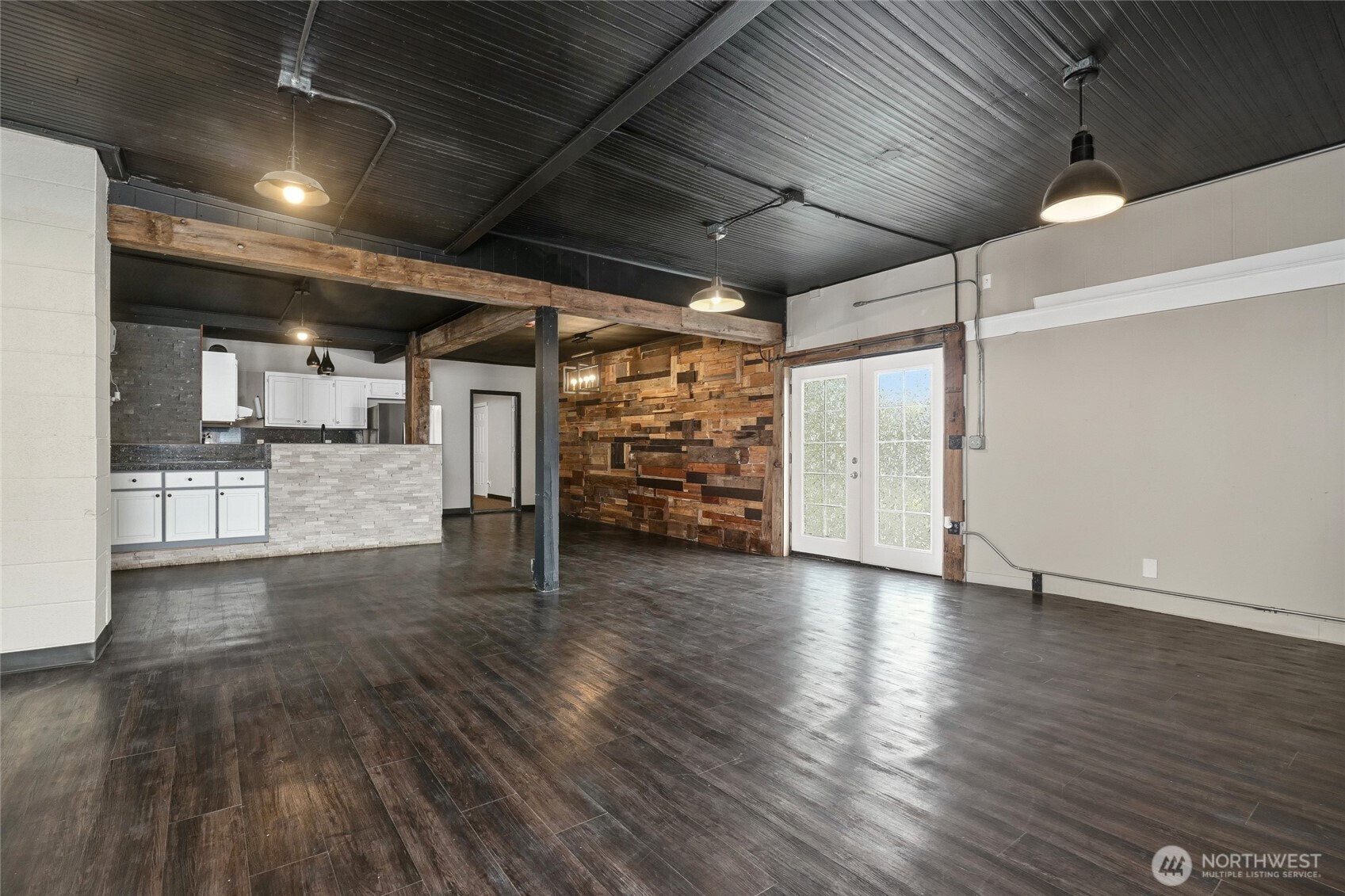 5128 Fobes Road Property Photo 3