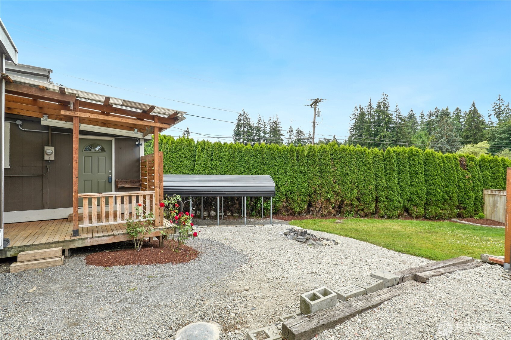 5128 Fobes Road Property Photo 15