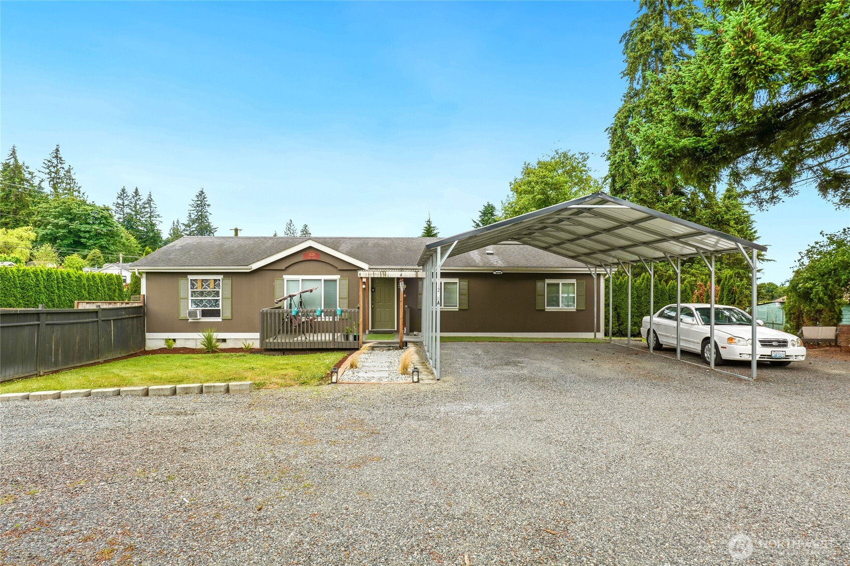 5128 Fobes Road Property Photo 17