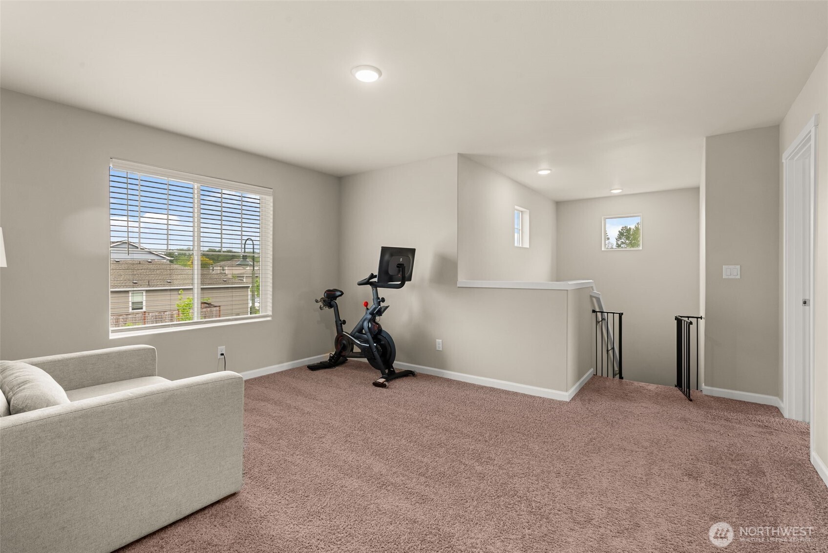 924 Livernash Street Property Photo 13