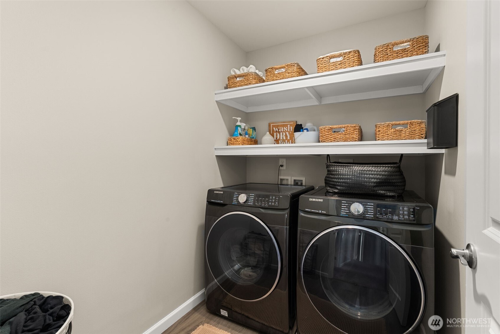 924 Livernash Street Property Photo 18