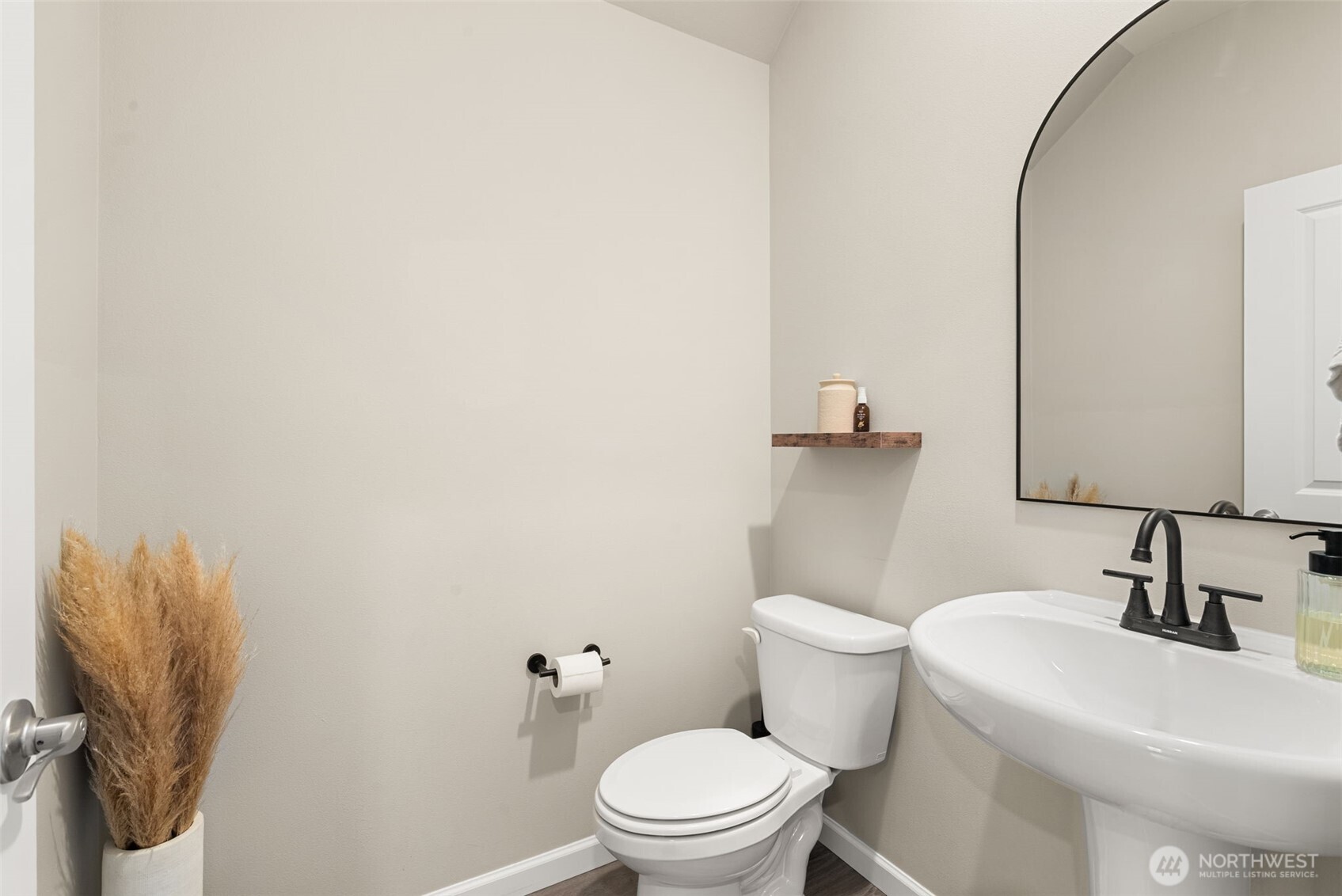 924 Livernash Street Property Photo 19