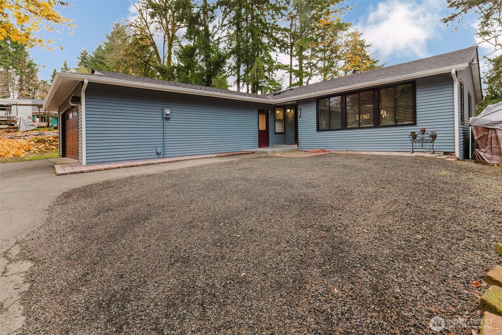 12306 Sw Champion Drive Property Photo 2
