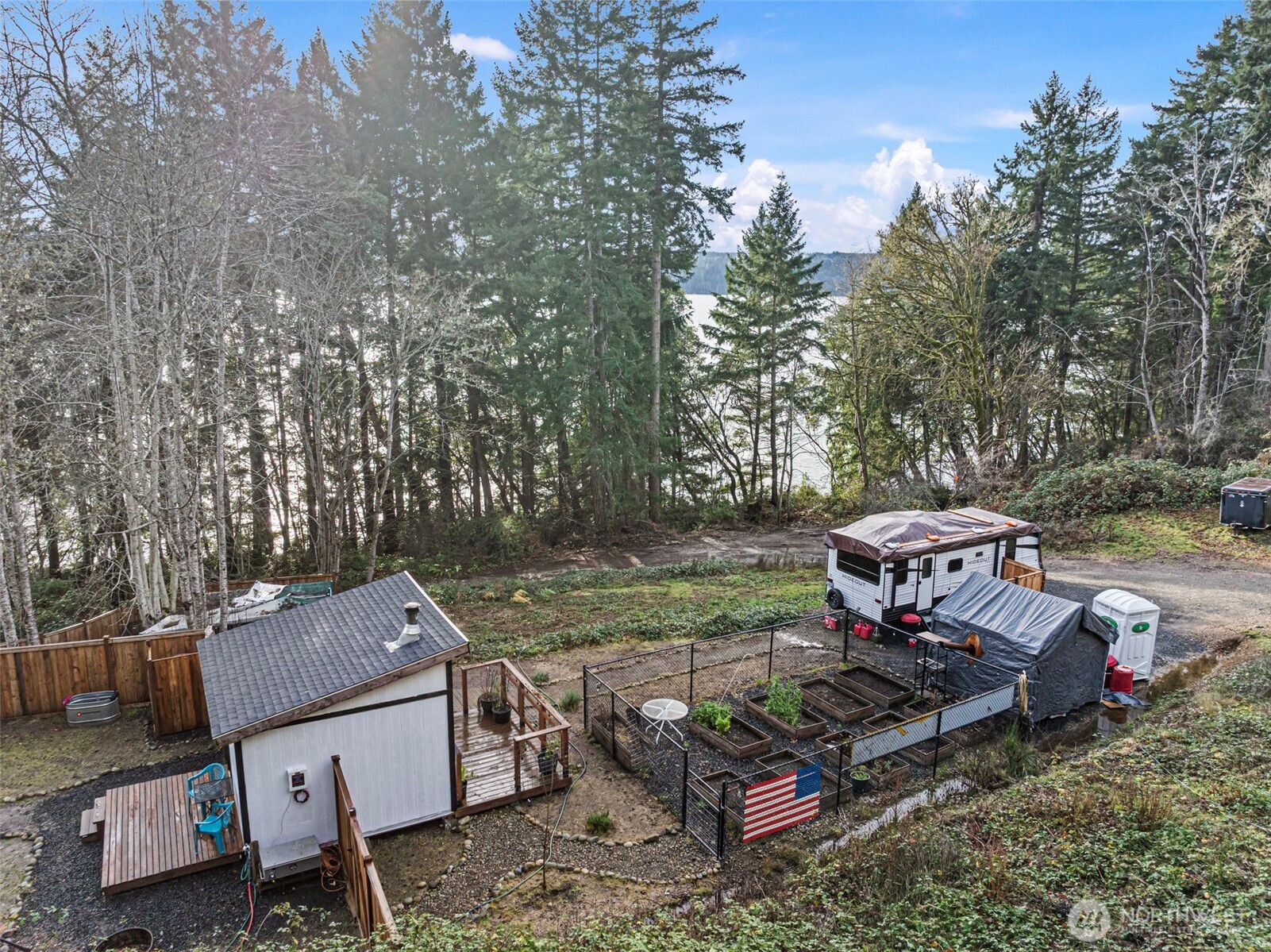 7364 Ne North Shore Road Property Photo 1