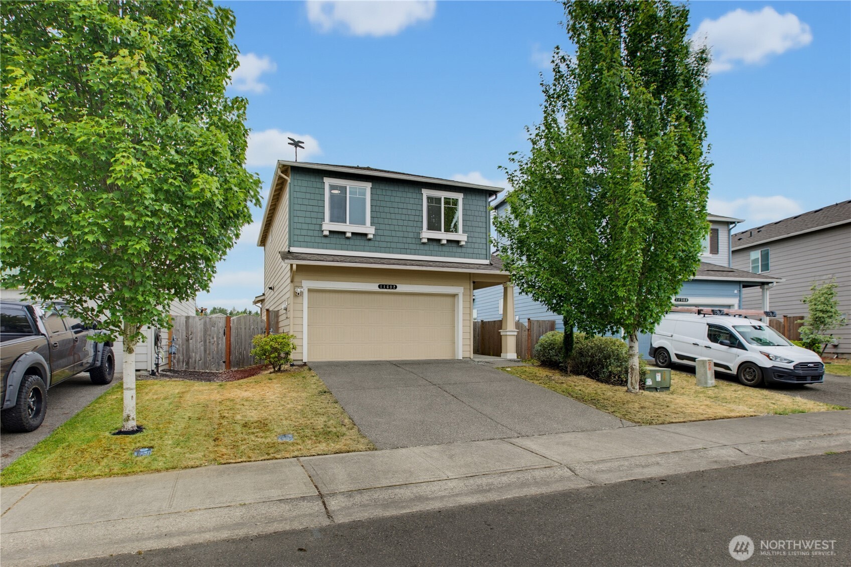 11602 189th Street Property Photo 3