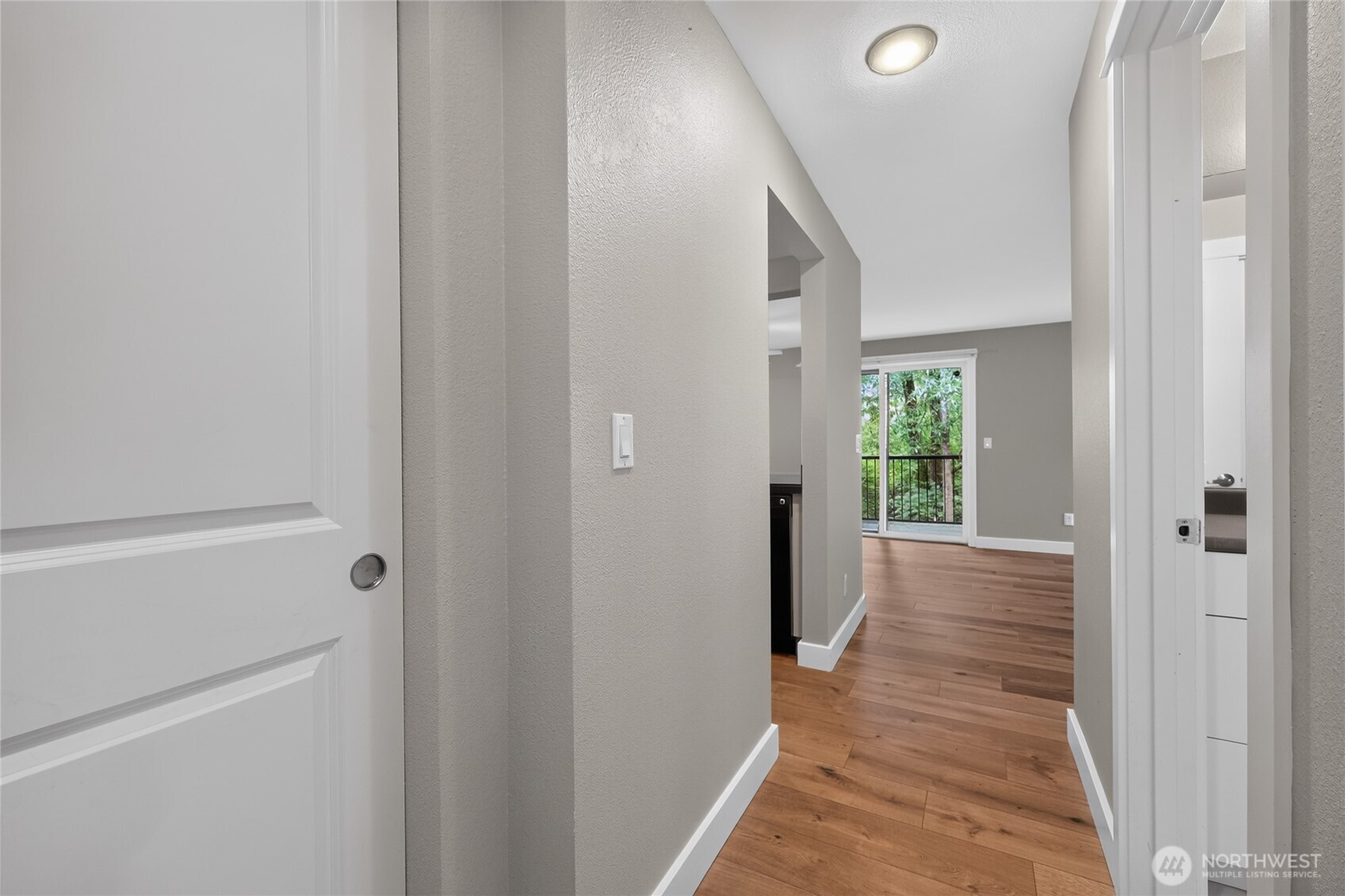 11313 Ne 128th Street E104 Property Photo 4
