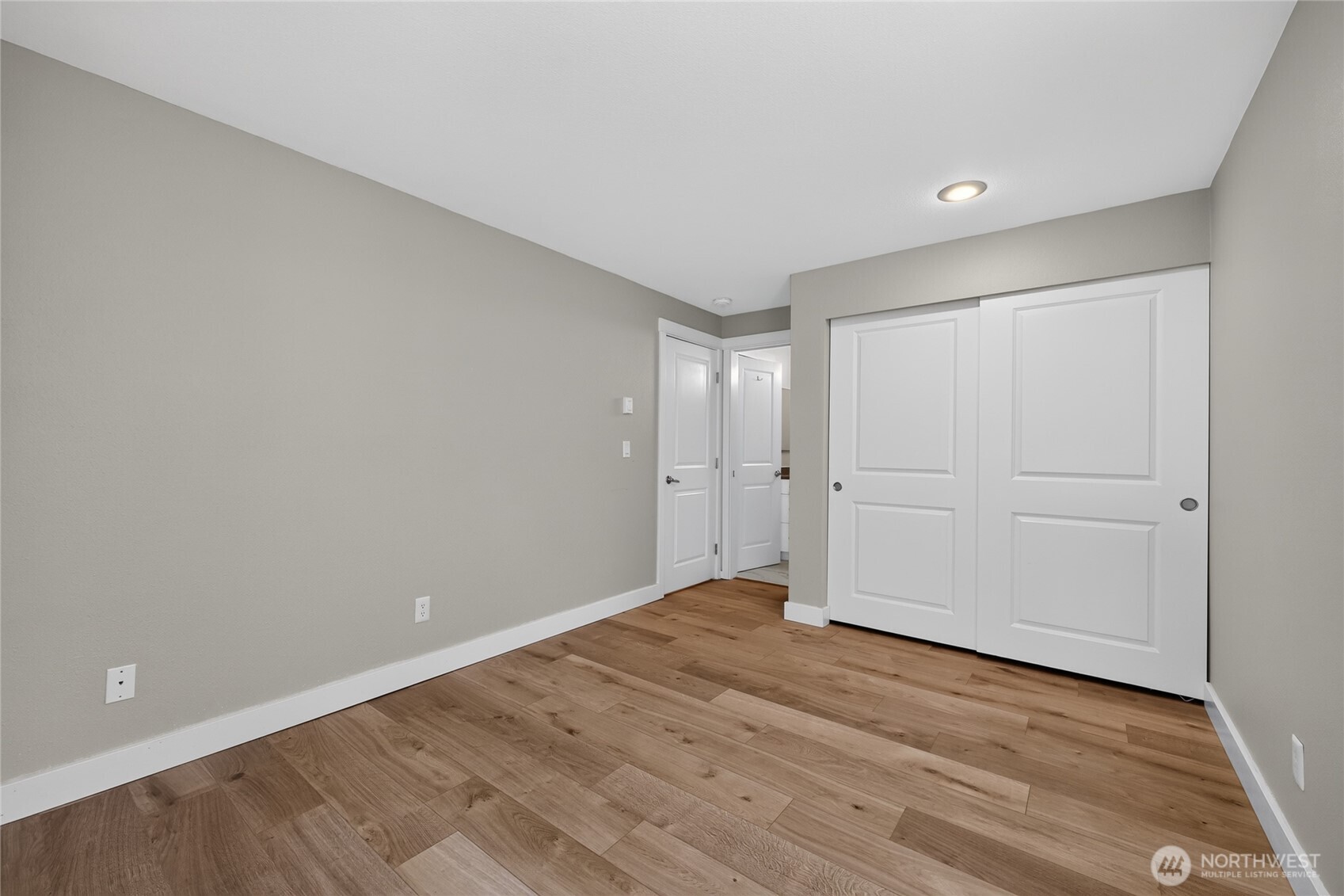 11313 Ne 128th Street E104 Property Photo 24