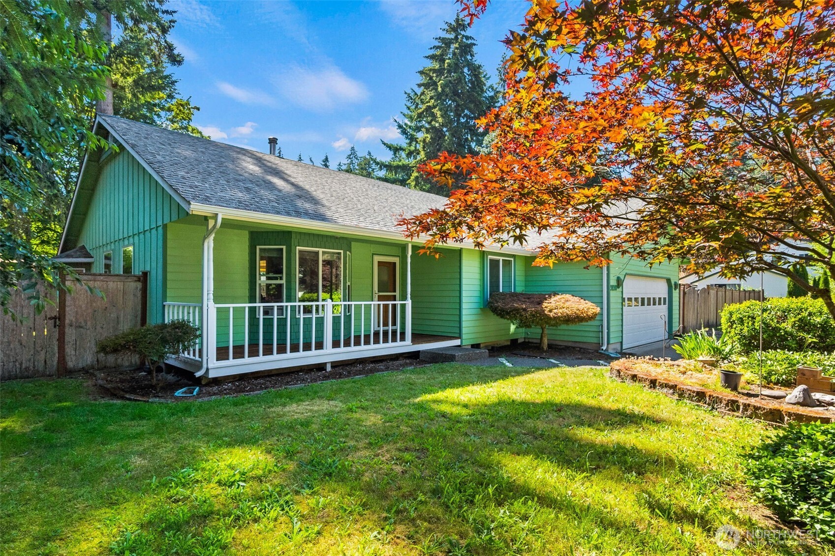 3930 Oxford Loop Property Photo 2