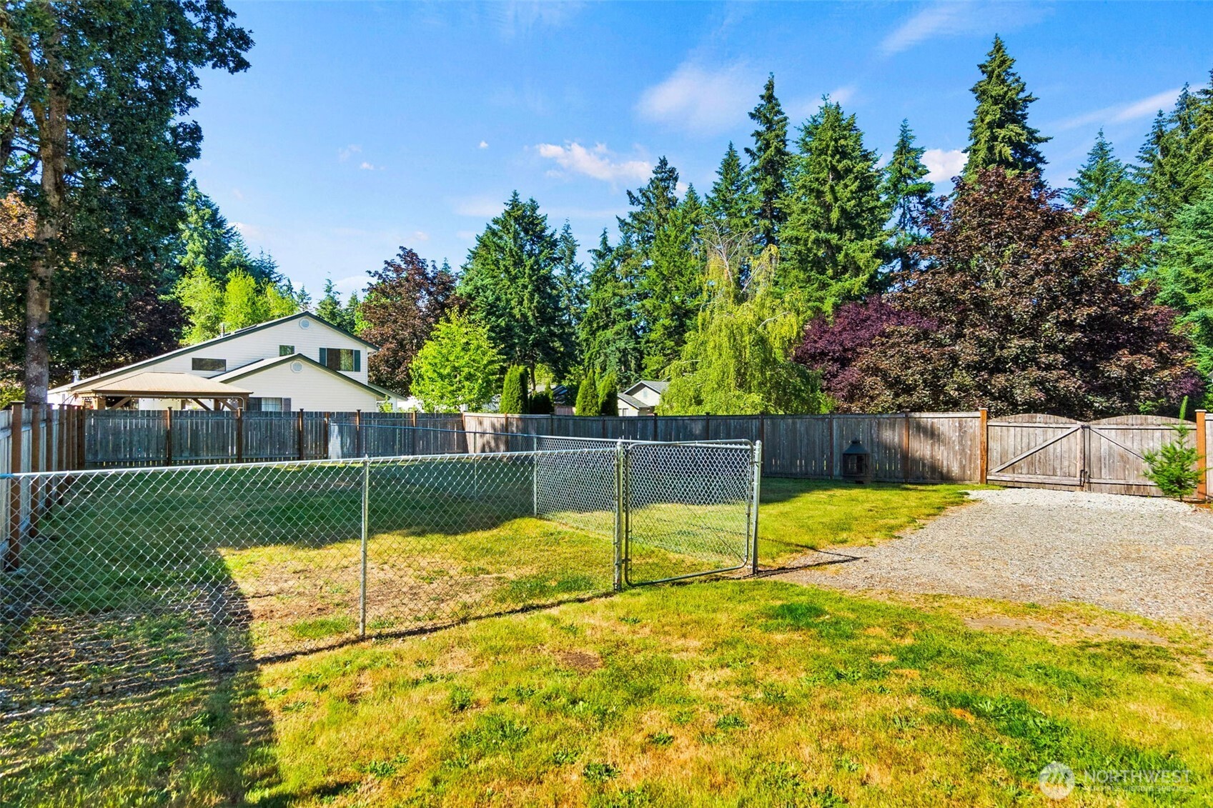 3930 Oxford Loop Property Photo 25