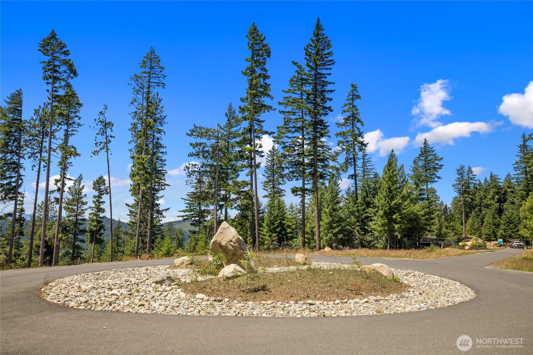 4 Red Sky Way Property Photo 10