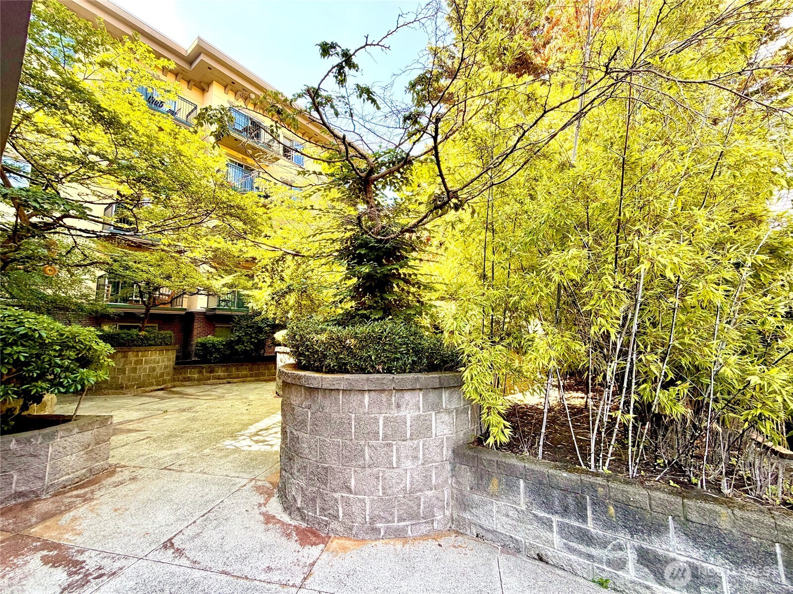 700 E Denny Way 603 Property Photo 37