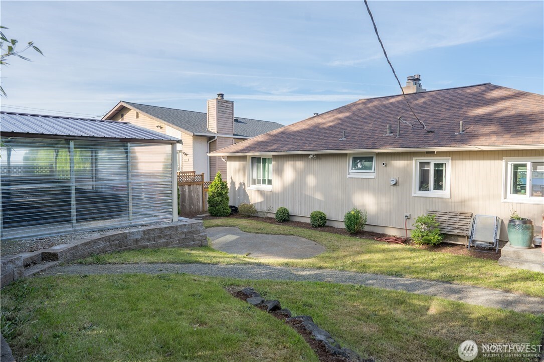 10861 Auburn Avenue Property Photo 19