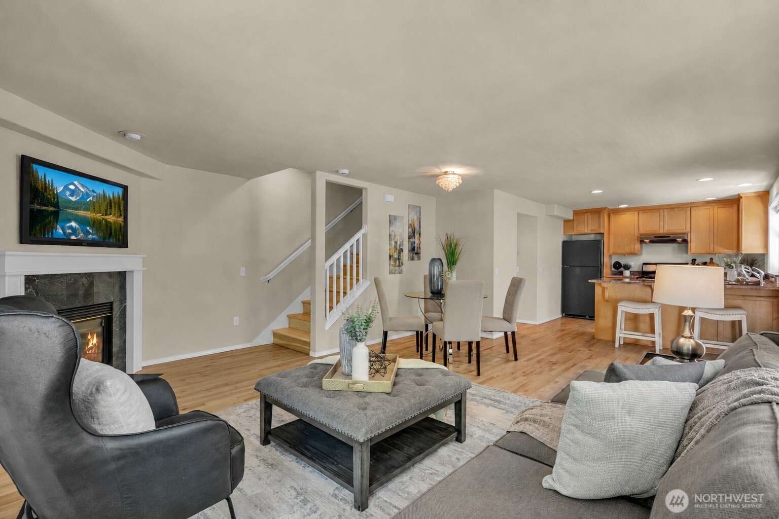 4720 Interlake Avenue Property Photo 8