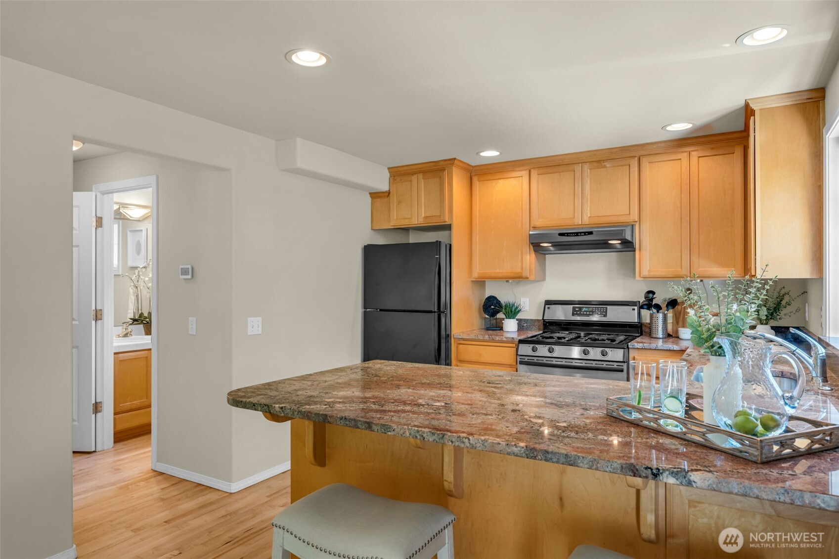 4720 Interlake Avenue Property Photo 14