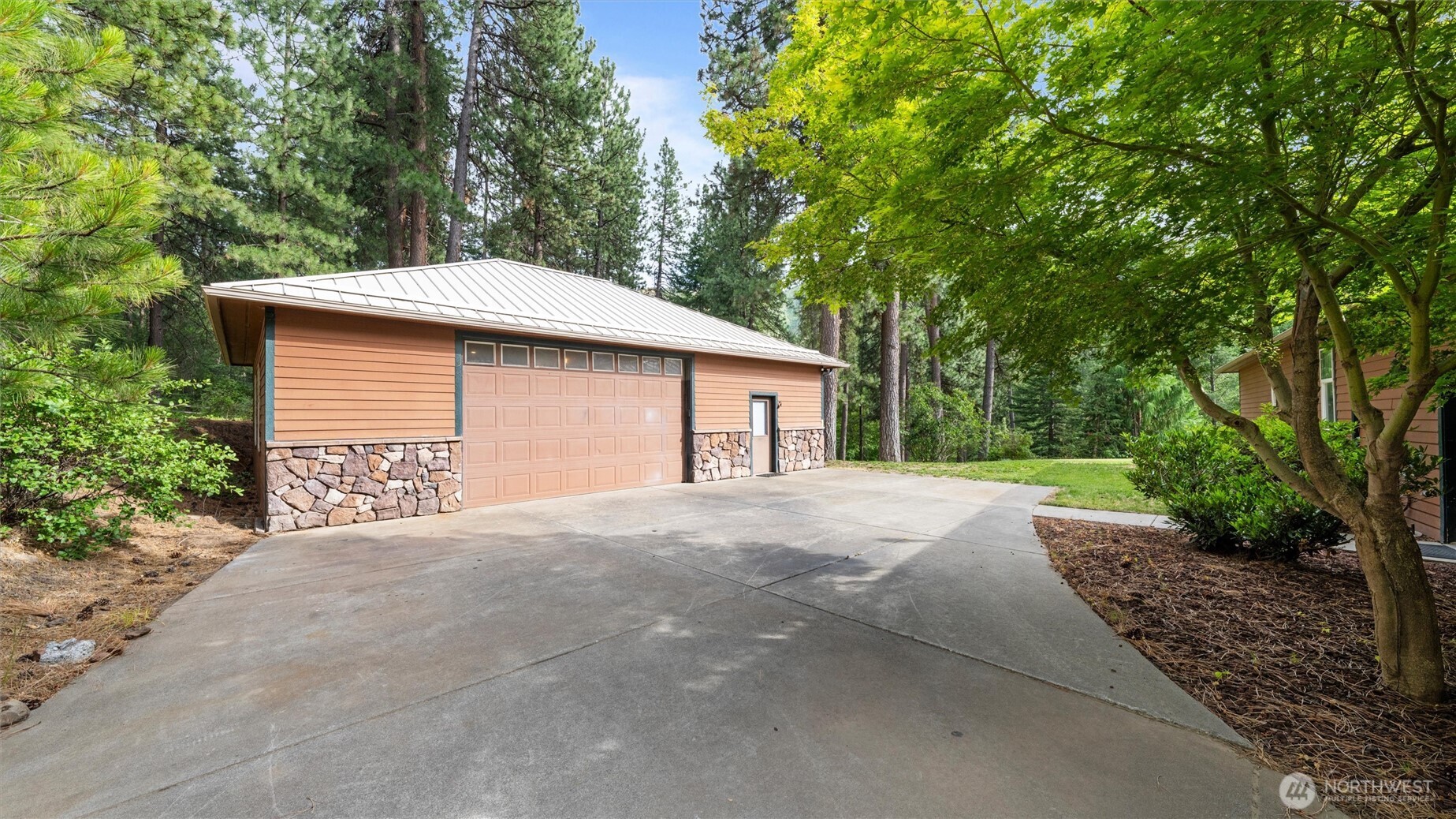 1135 N Touchet Road Property Photo 6