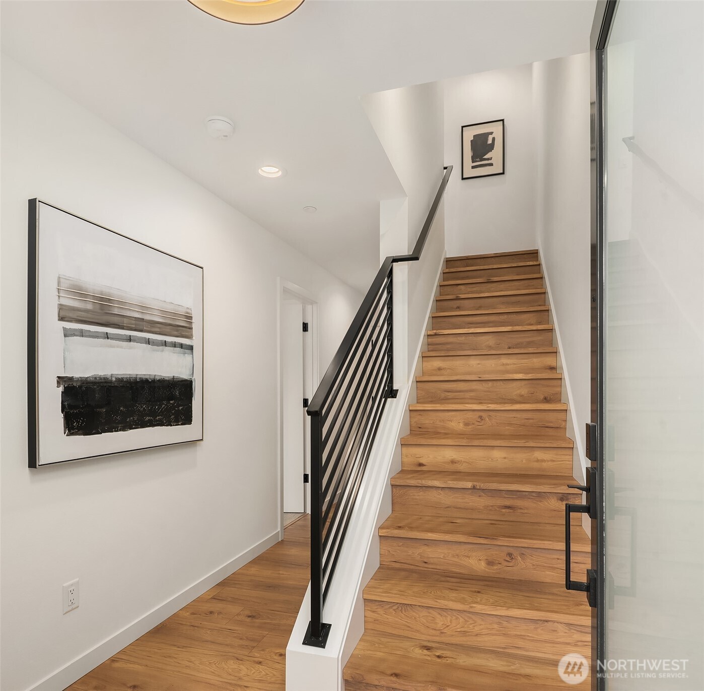 223 Ne 75th Street Property Photo 4