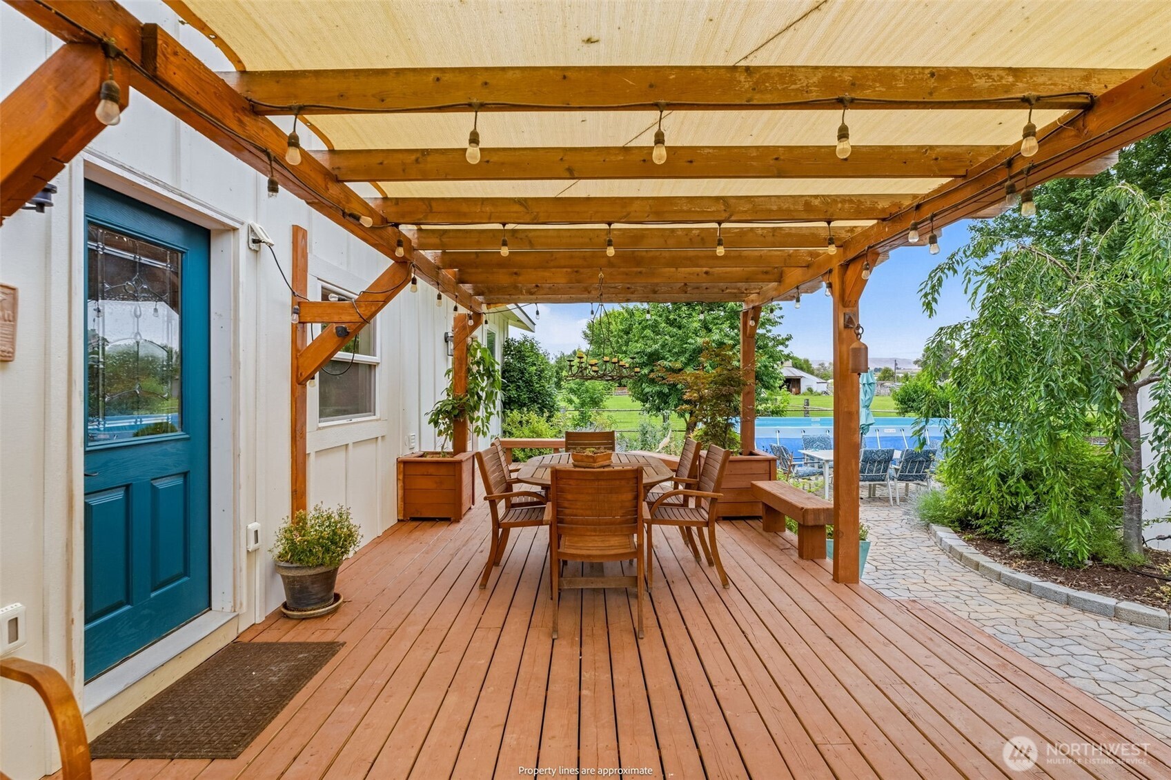12801 N Pioneer Road Property Photo 21