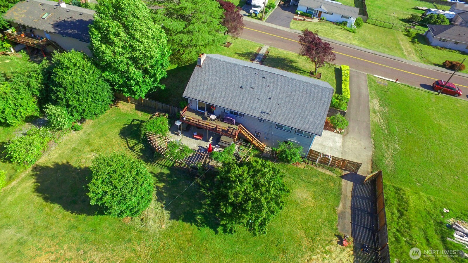 676 Adams Avenue Property Photo 34