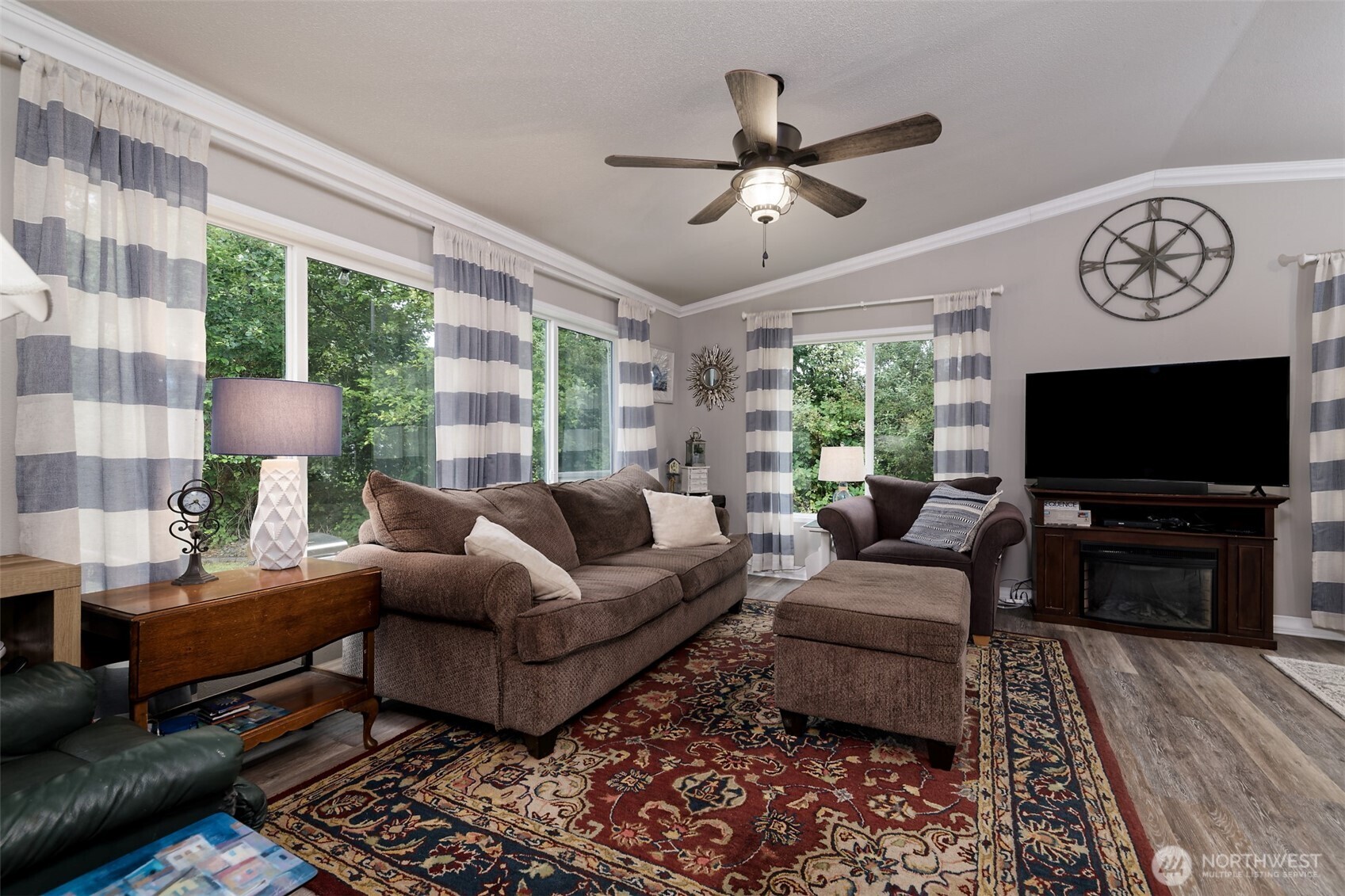 21 Ne Shore Place Property Photo 14