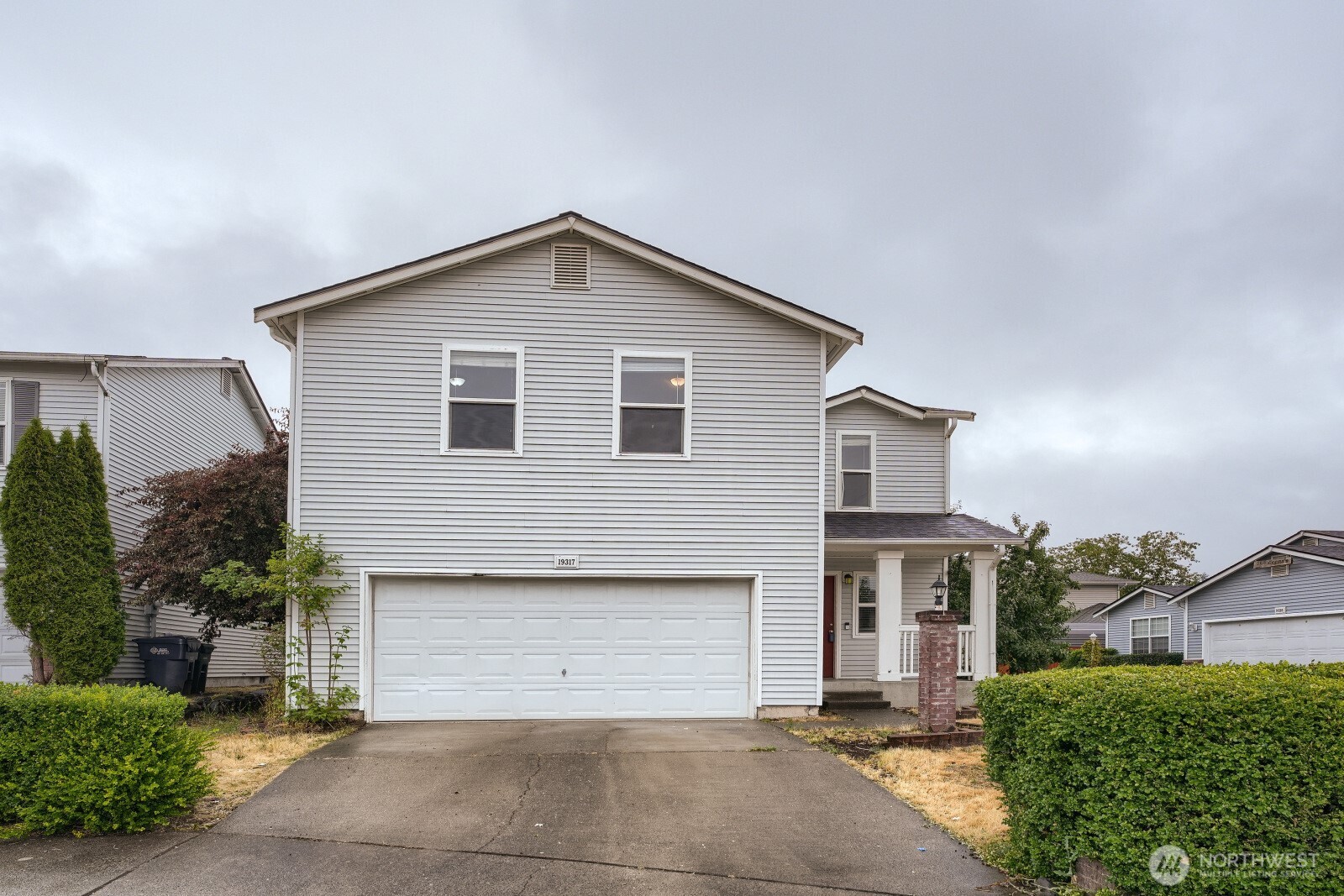 19317 105th Avenue Ct Property Photo 1