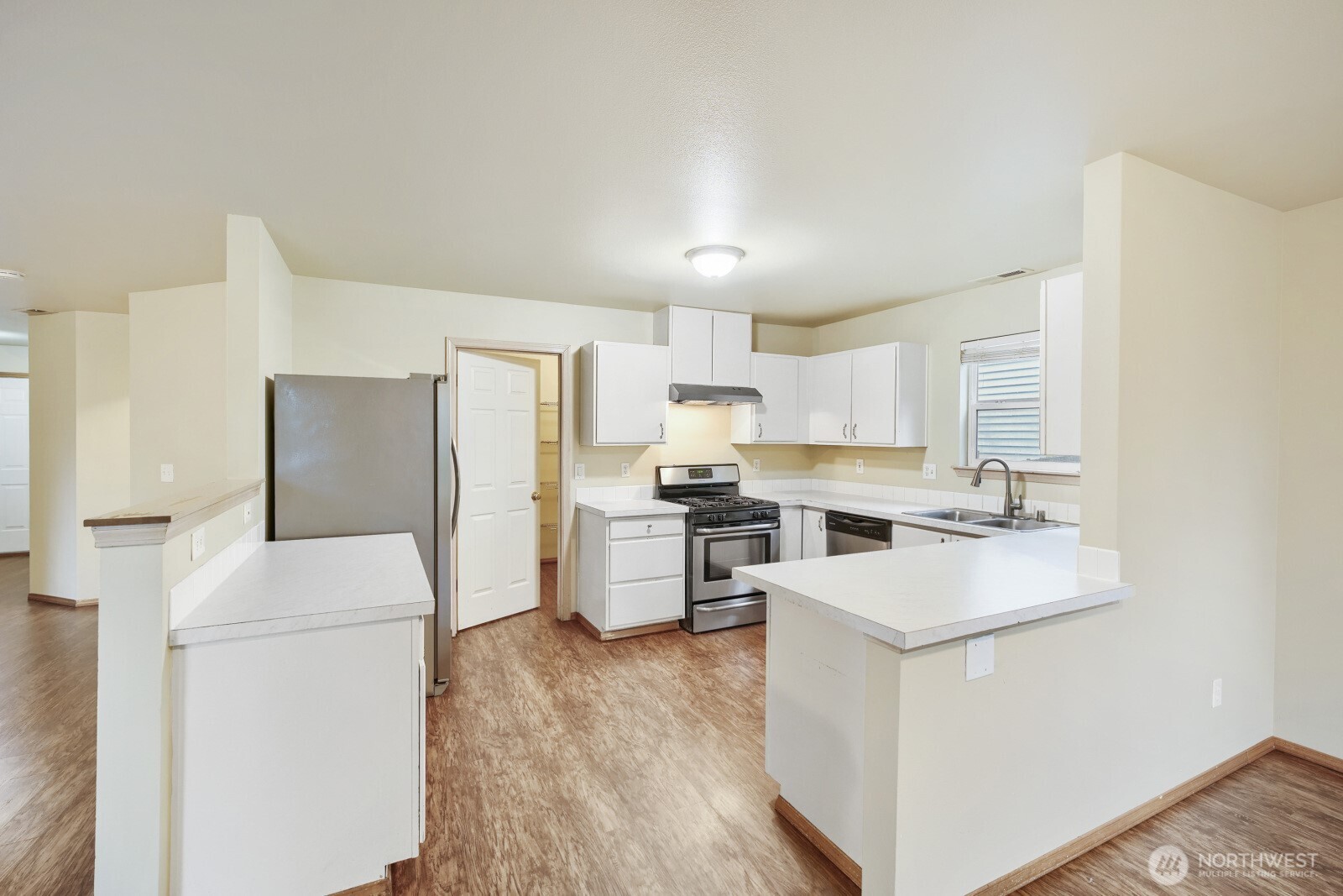19317 105th Avenue Ct Property Photo 8