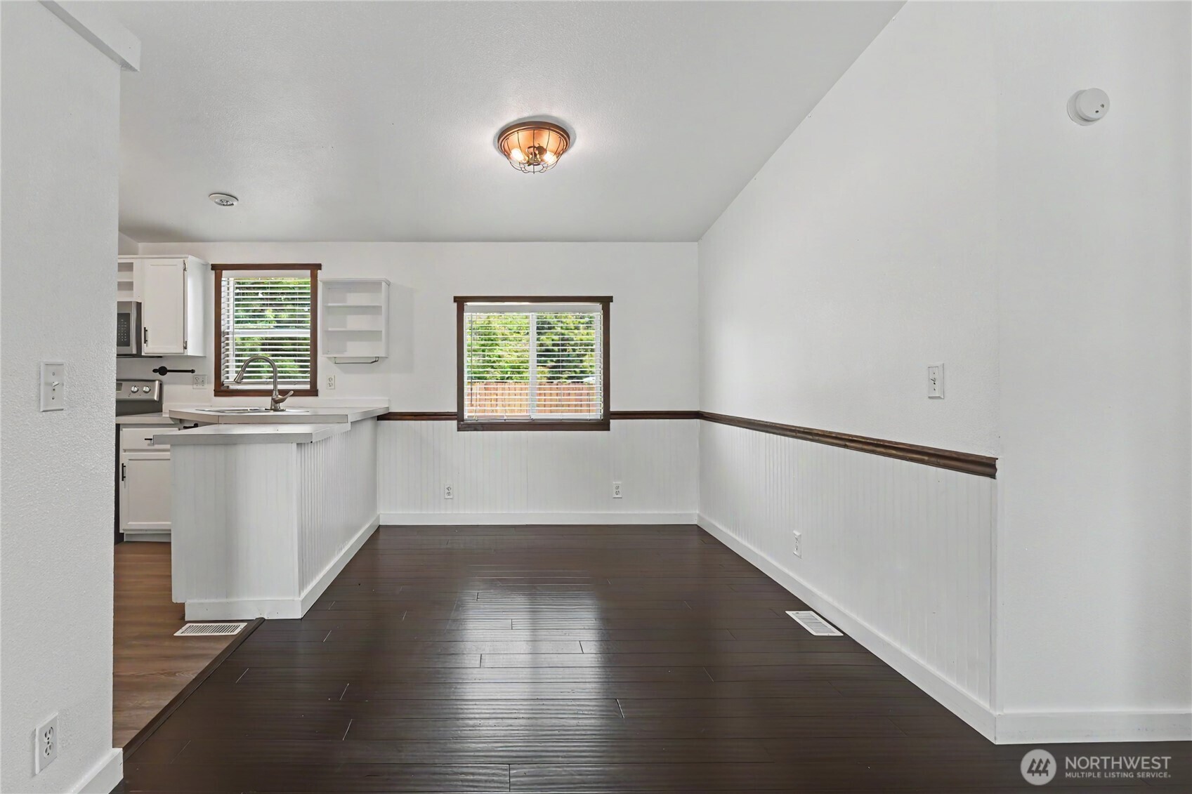 8619 180th Way Property Photo 7