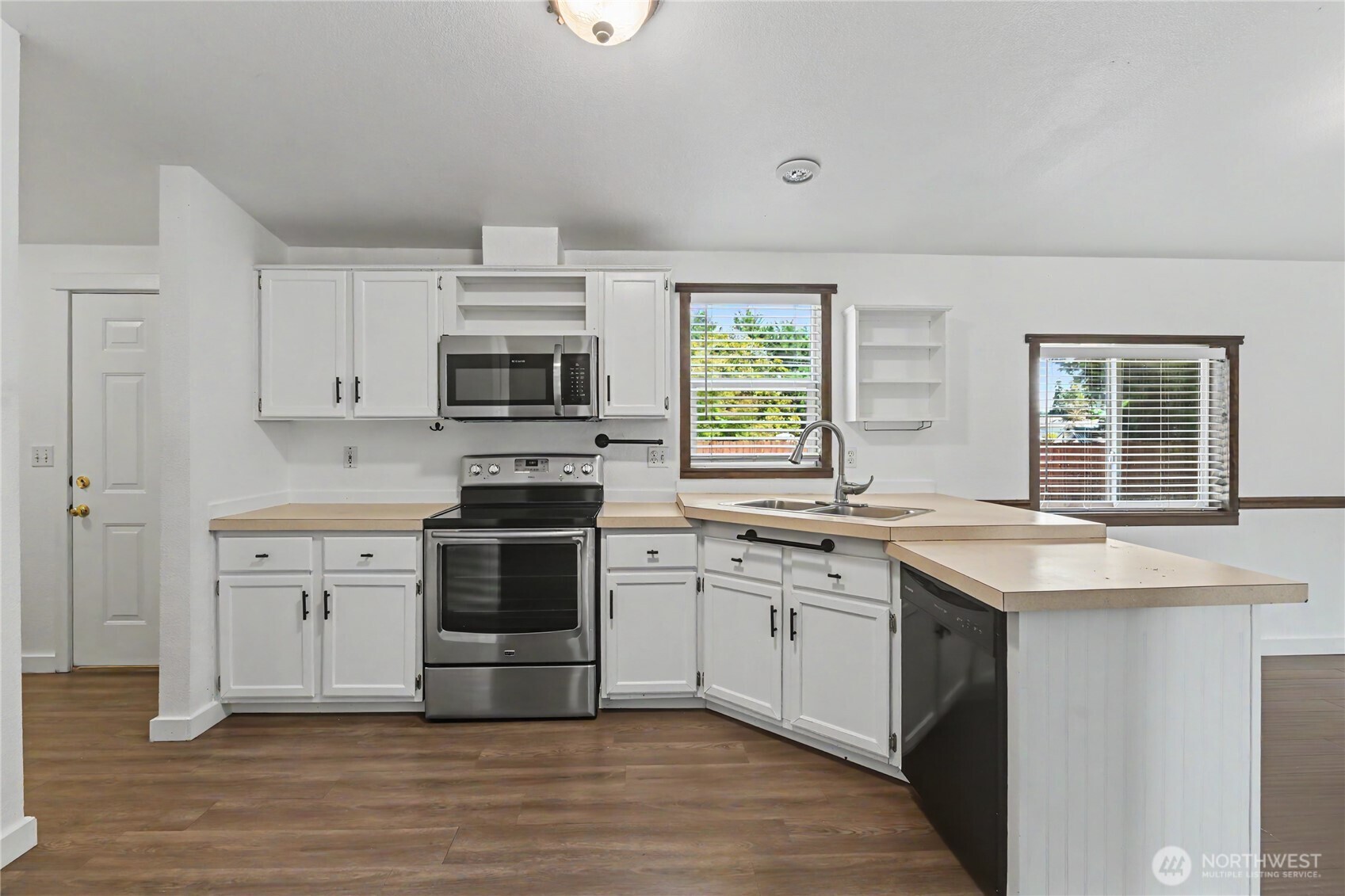 8619 180th Way Property Photo 14