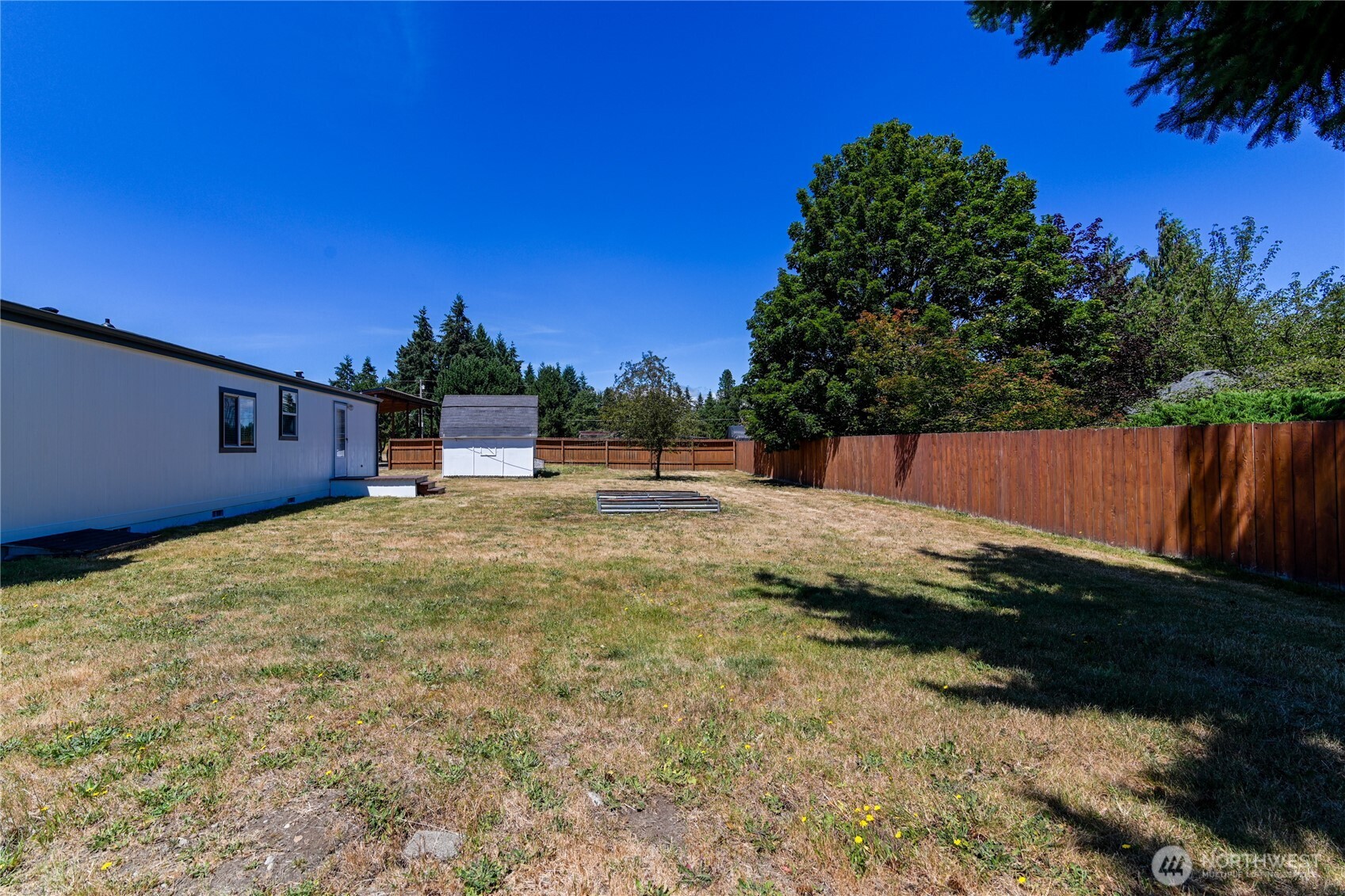 8619 180th Way Property Photo 27