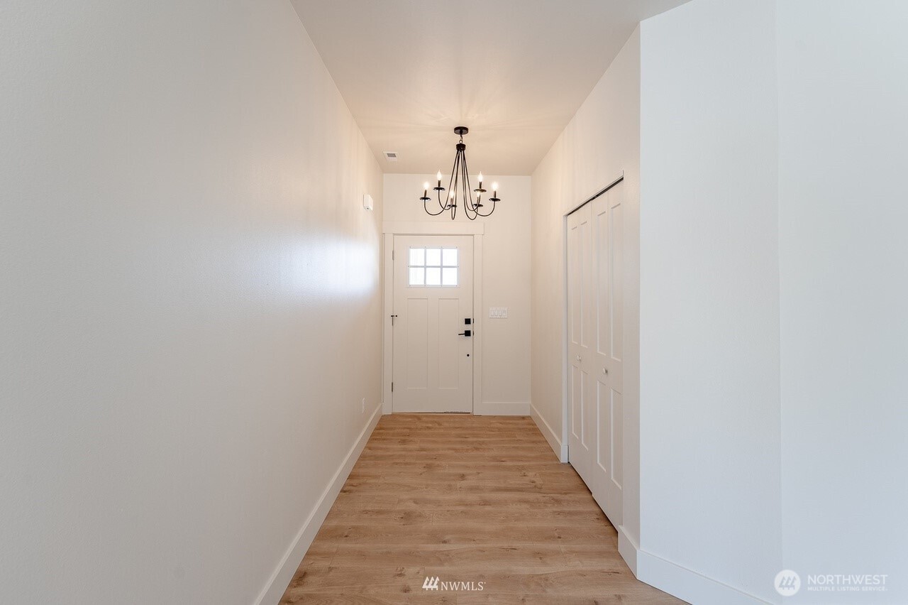 225 W Linden Avenue Property Photo 17