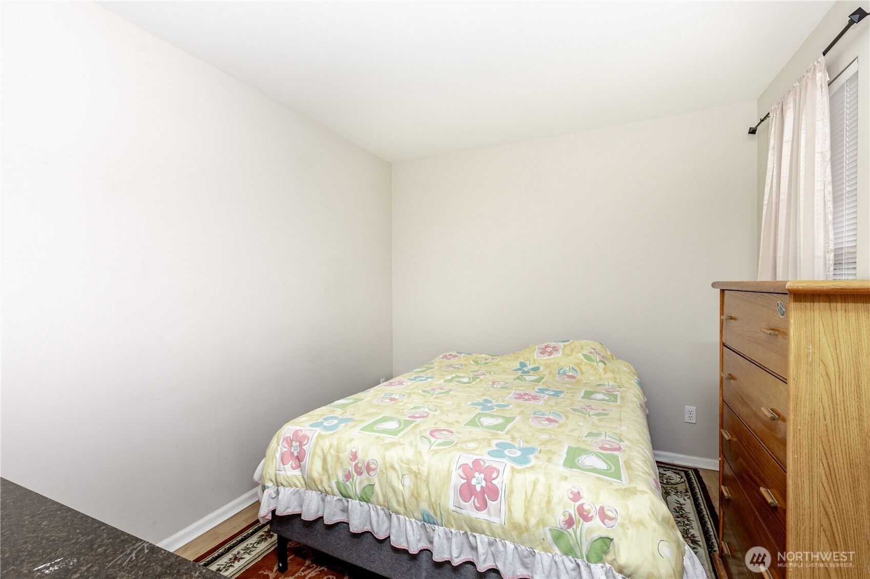 307 4th Avenue Property Photo 10