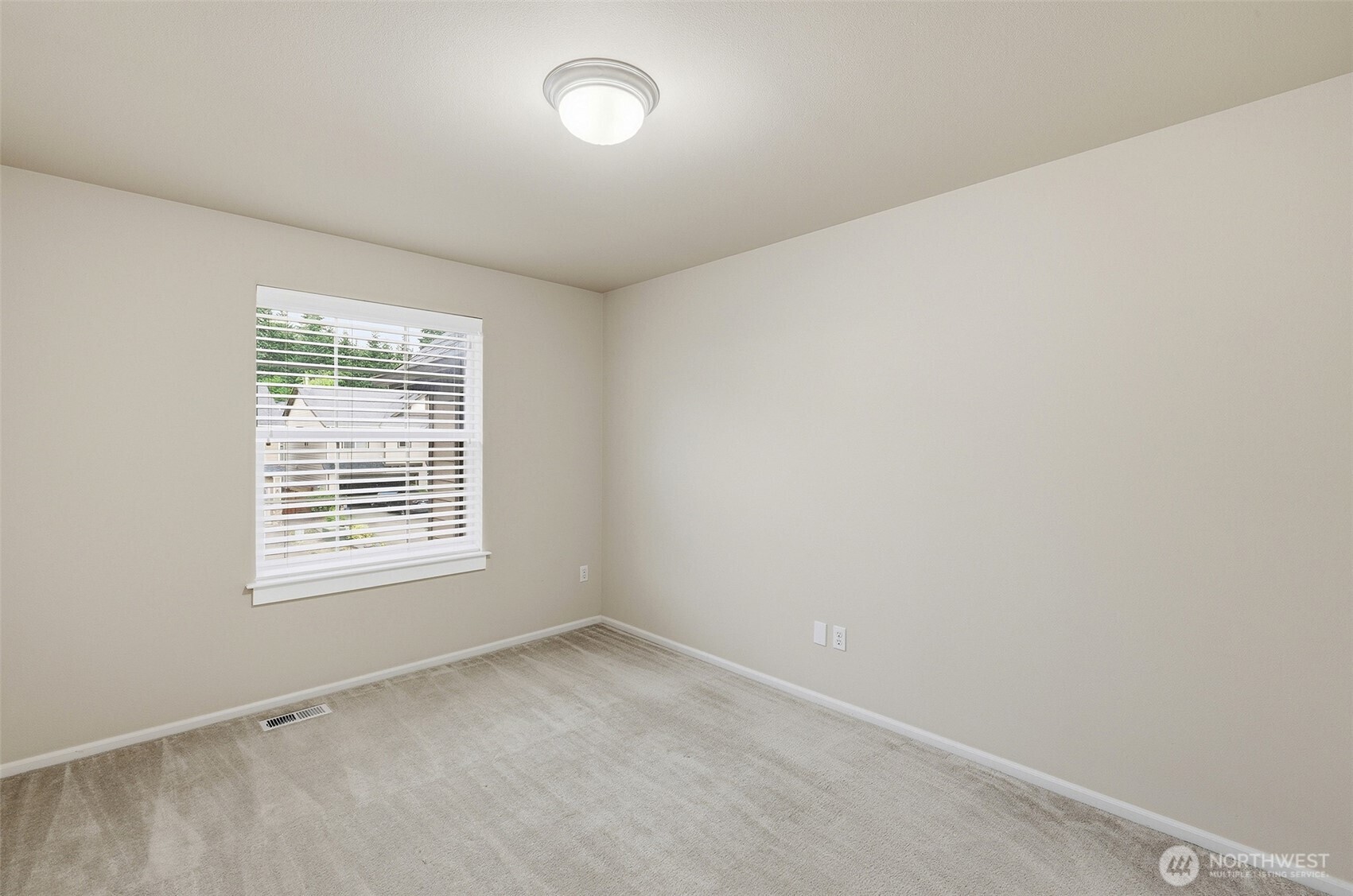 20516 94th Avenue Property Photo 21