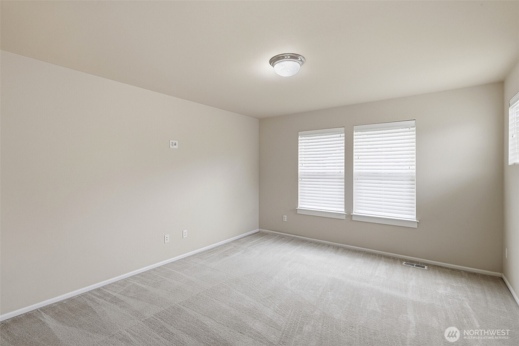 20516 94th Avenue Property Photo 25