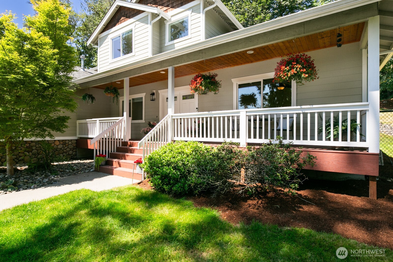 14909 180th Place Property Photo 2