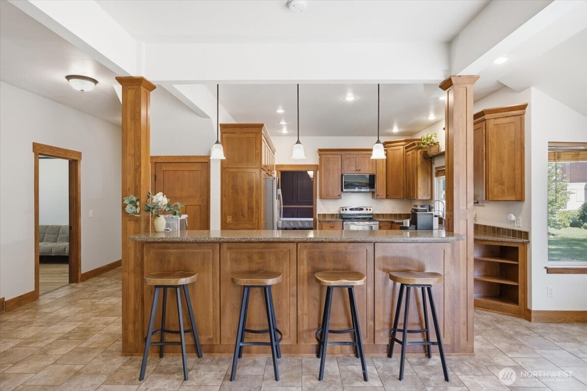 400 Coppei Avenue Property Photo 16