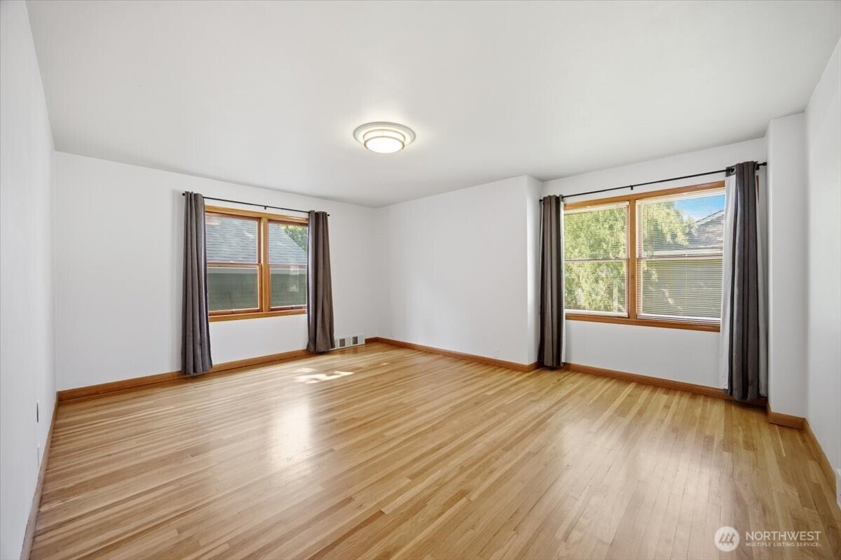 400 Coppei Avenue Property Photo 18
