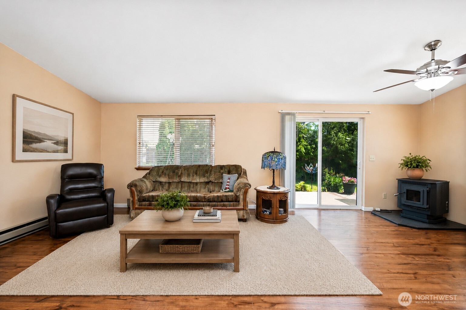412 Eighth Street Property Photo 3