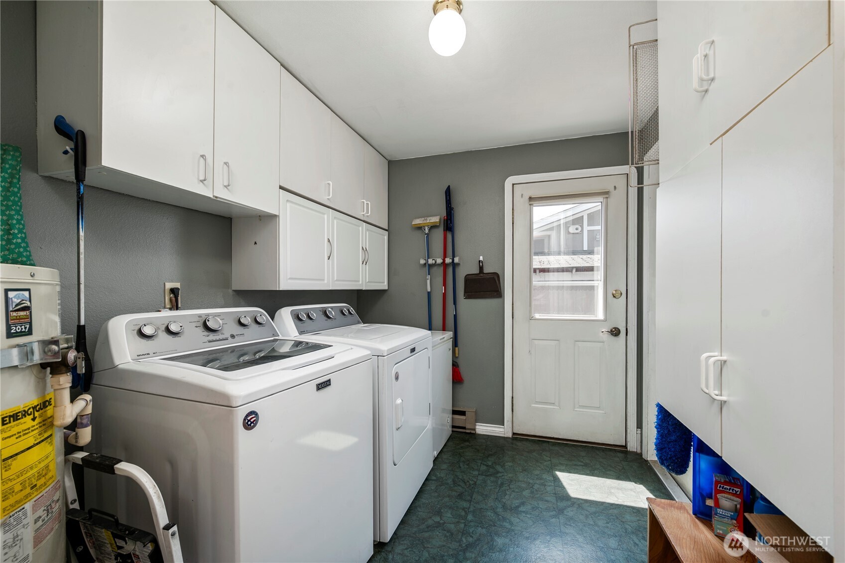 412 Eighth Street Property Photo 17