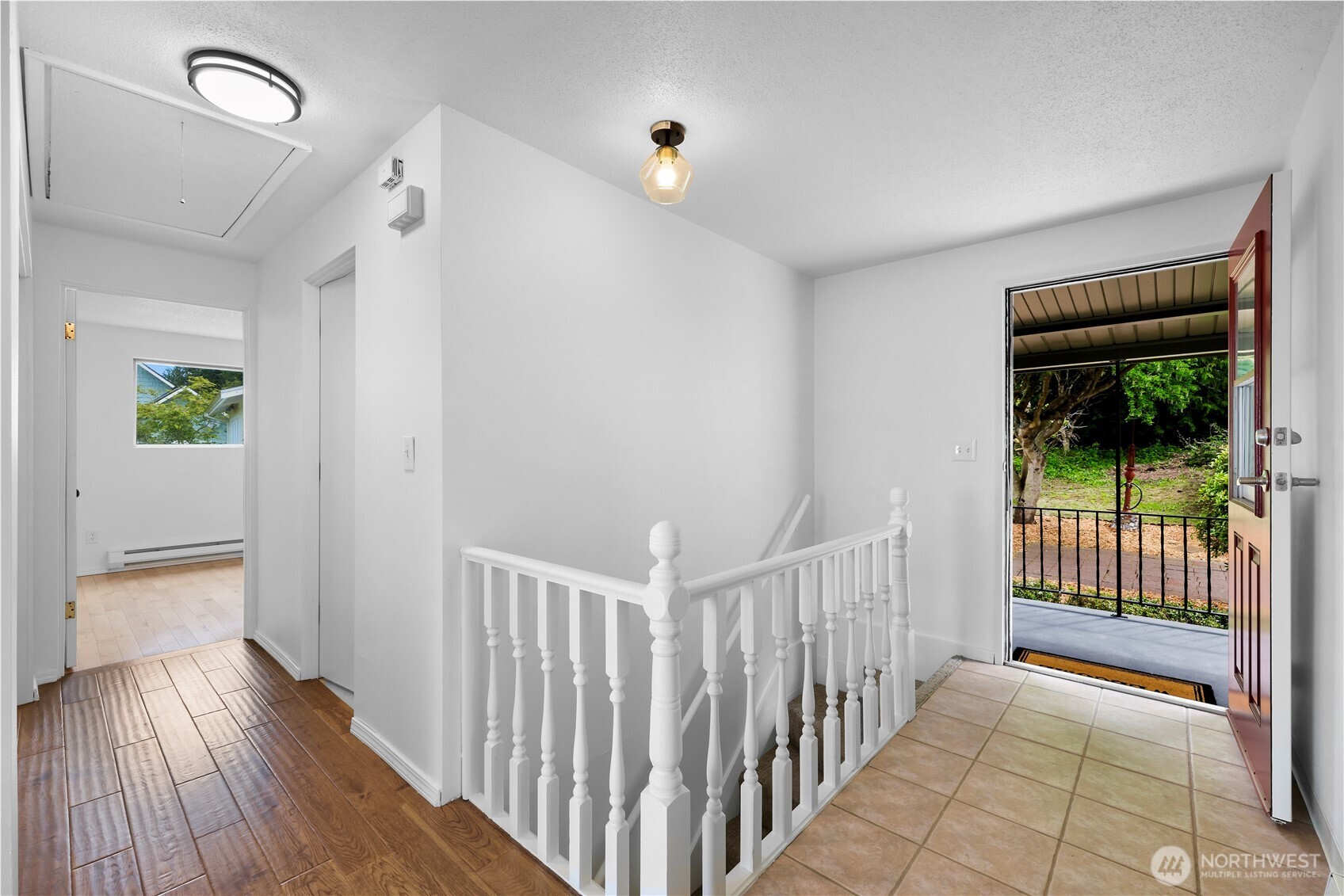 2536 Island View Lane Property Photo 14
