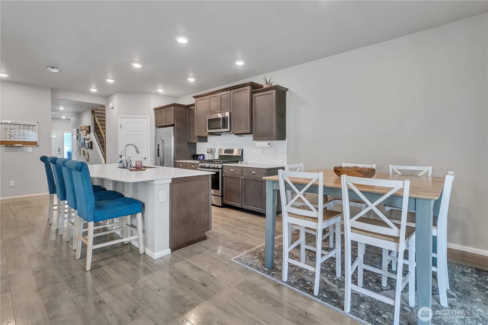 33161 Glacier Avenue Property Photo 11
