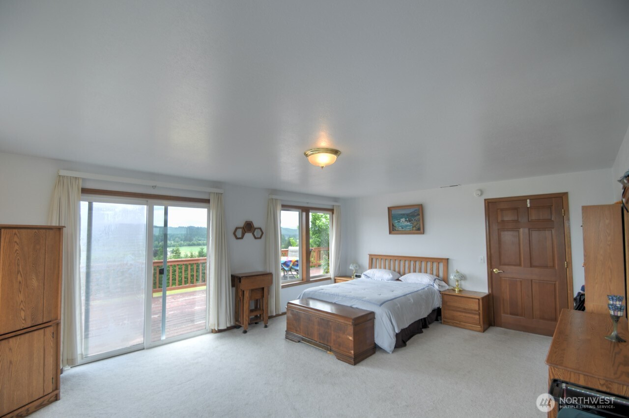 77 Rue Creek Road Property Photo 14