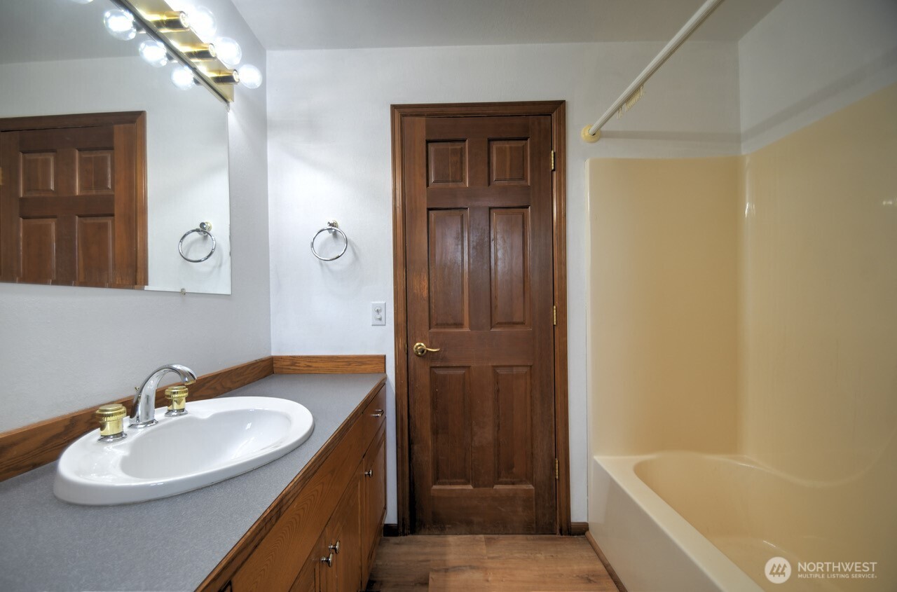 77 Rue Creek Road Property Photo 19