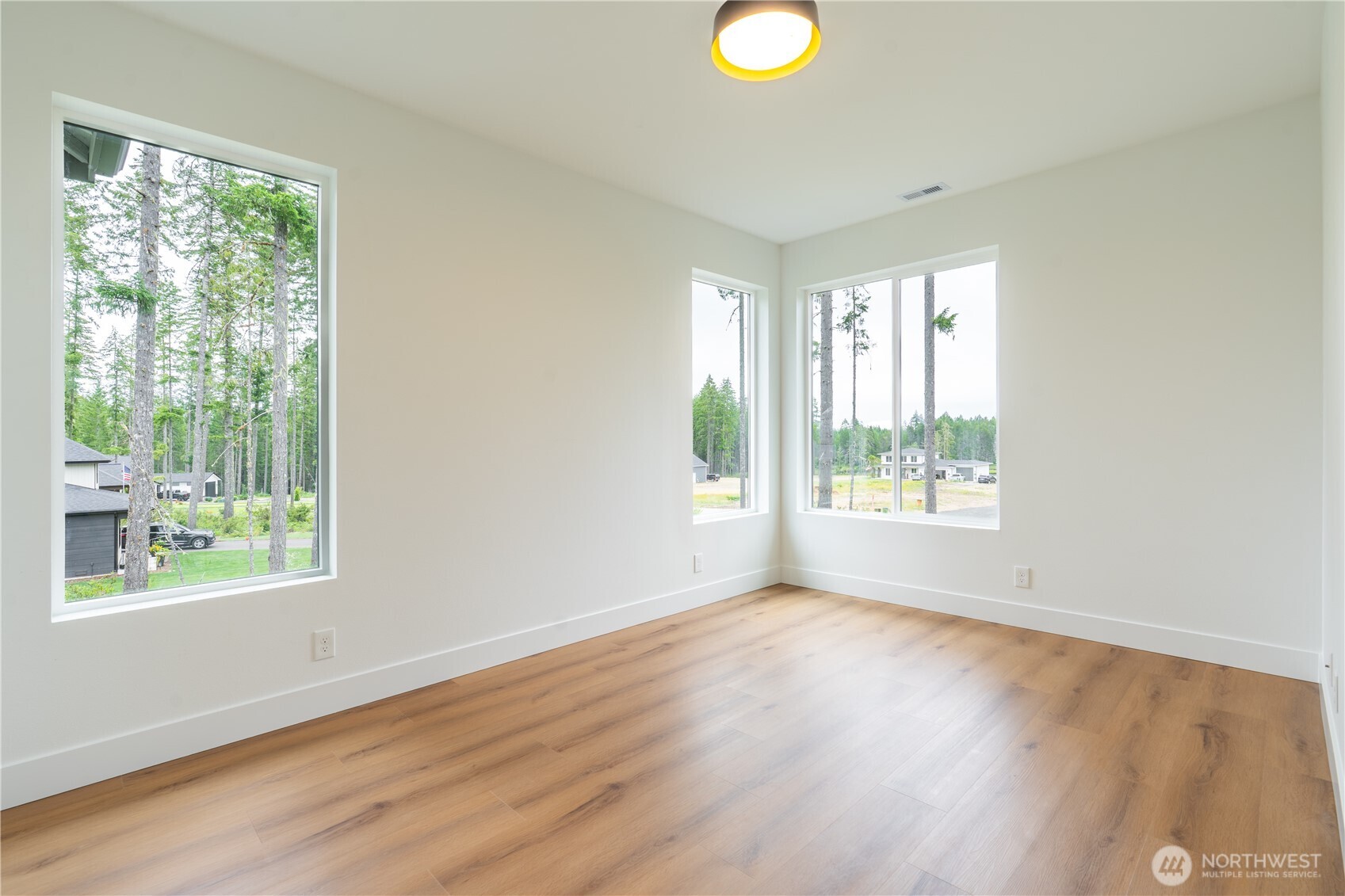 781 W Clear Lake Drive Property Photo 33