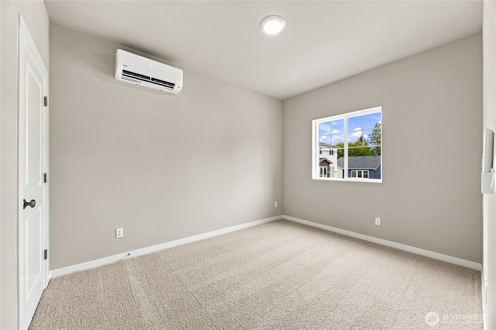 13901 11th Place B Property Photo 23