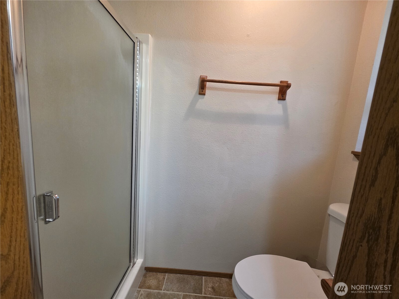 384 Selkirk Drive Property Photo 20