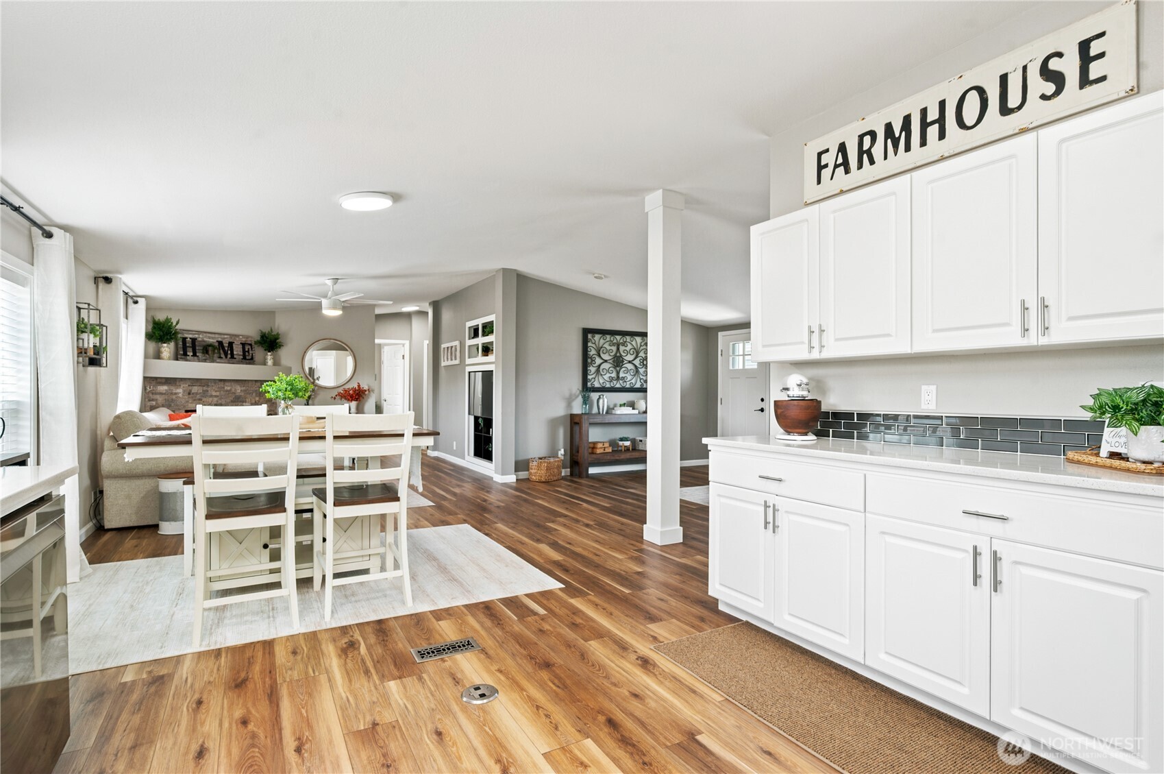 5519 Bay Ridge Drive Property Photo 11