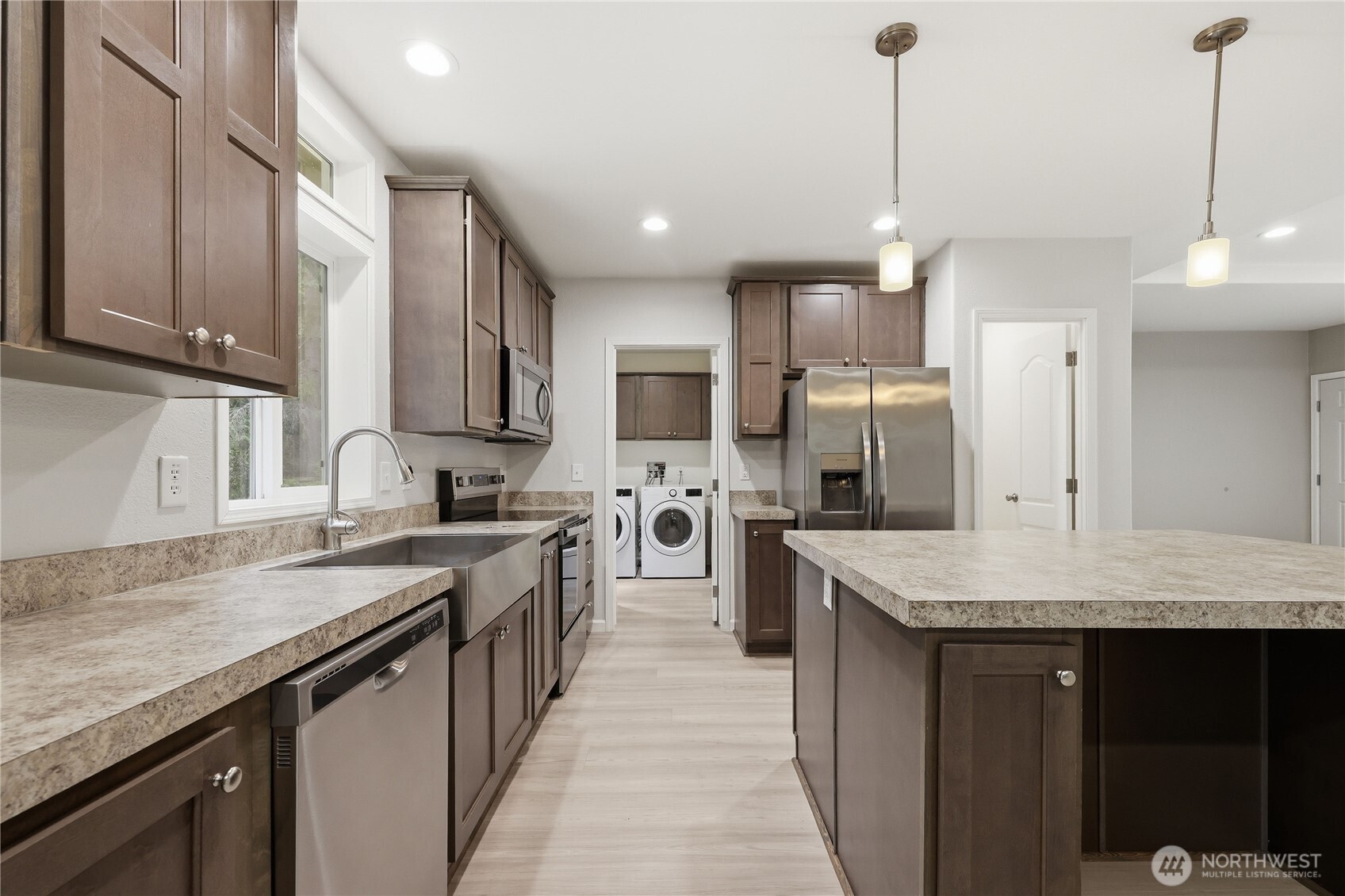 18142 Ne Diamond Drive Property Photo 18
